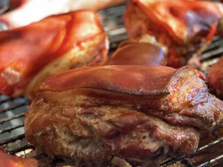 Abuelo Lechon