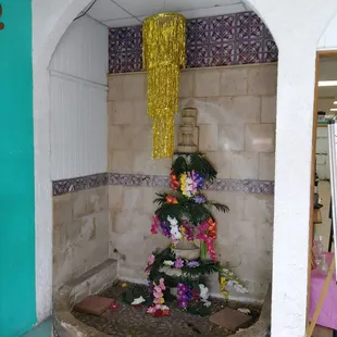 Foyer fountain - every place should have a fountain ;)