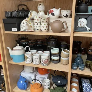 Tea pot section