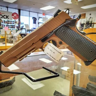 Sig Sauer Emperor Scorpion 45 ACP 1911