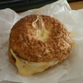 Bagel with Ham, Egg and Cheese