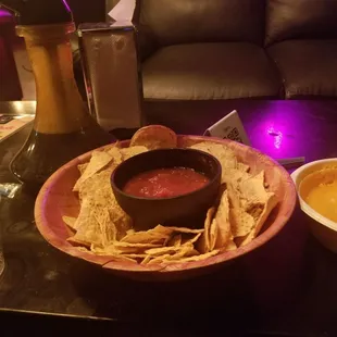 Chips With Salsa and Cheese