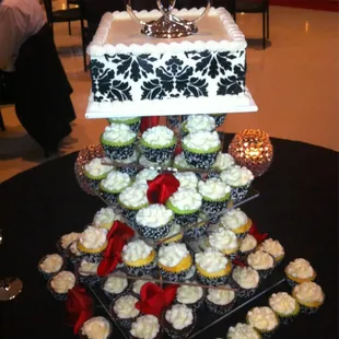Cupcake cake