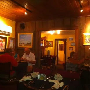 A quiet Wednesday evening