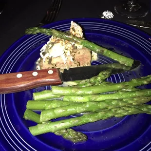 Asparagus and steak