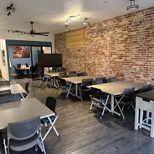 Photo fro the front looking towards the back.