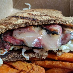 Lunch Combo - half Reuben sandwich