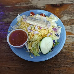 A really good salad with French dressing.