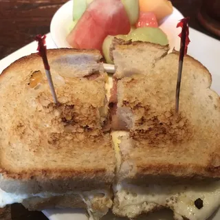 Irish Breakfast Sandwich