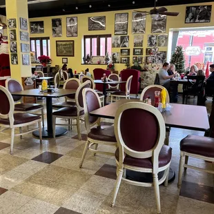 Cute dining area