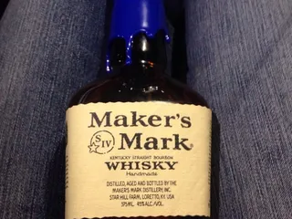 Chris' Liquor Westgate