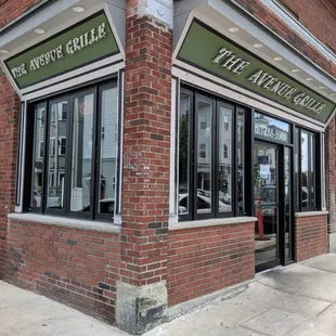The Avenue Grille &amp; Pizzeria 6/2018