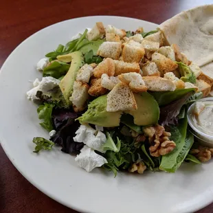 Mesclun Mix with Walnuts $9.99 The Avenue Grille &amp; Pizzeria 6/2018