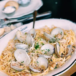 Linguine and clams