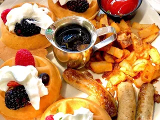 Polaris Grill