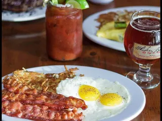 Hangout Restaurant & Beach Bar