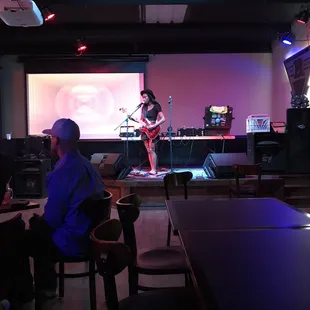 Live music!