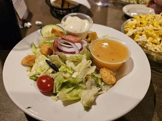 Lion's Den Restaurant