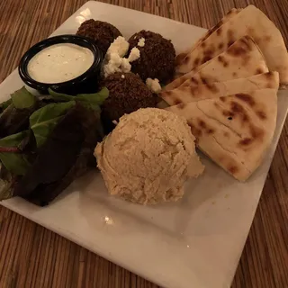 Hummus Plate