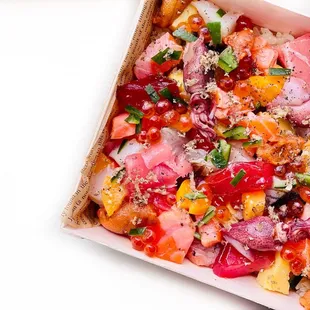 Chirashi box @whaevaeats