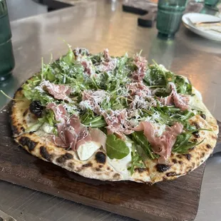 Bianca pizza with arugula