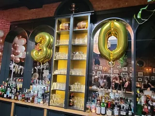Commerce Bar