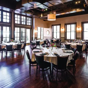 Newly renovated, loft-style event venue in downtown Cincinnati.