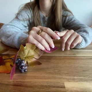 Ema S.