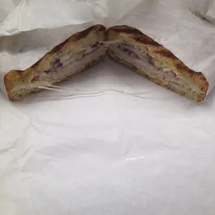 California Reuben Sandwich