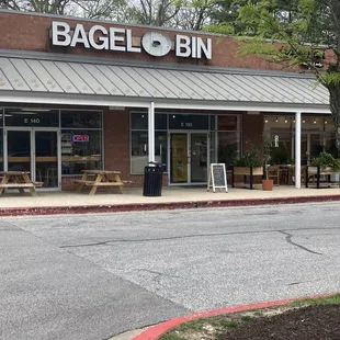 It's in the plaza with the Safeway at Enchanted Forest