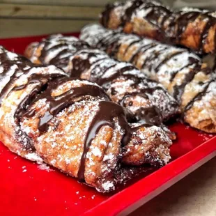 donuts, dough desserts, food