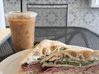 District Deli & Coffee