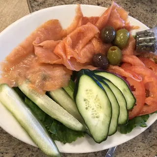4oz Belly Lox Platter (Very Salty)