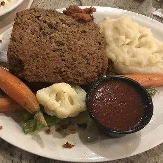 Homemade Meatloaf Dinner