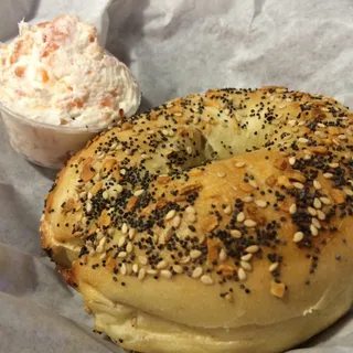 Bagel w/ Nova Scallion CC