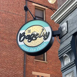 ramen and noodles, outside