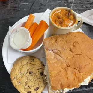 Medium Regular combo , chicken salad sandwich/carrots/tomato basil soups also a cookie.