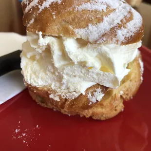 Best cream puff I've had in 2 decades!