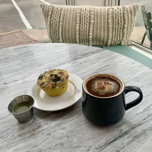 Vegetable frittata with jalapeño sauce and americano