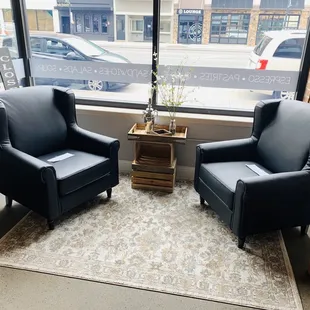 Nice sitting area for when the Covid 19 ban is lifted!