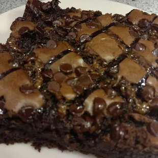 2$ Brownies , get them heated up!