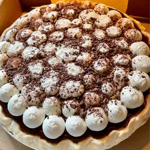 Chocolate cream pie