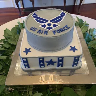 a cake with the air force on it