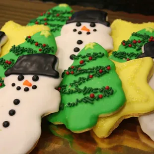 snowmen decorated cookies