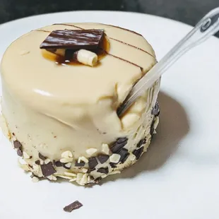 Caramel mini cake - just ok