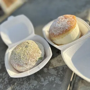 Matcha milk cream donut &amp; original milk cream donut