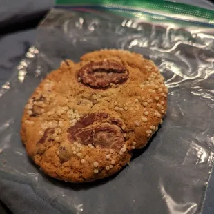 Chocolate chip cookie