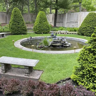 Bakken outdoor garden