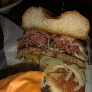 Pastrami Burger