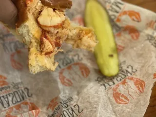 Mason's Famous Lobster Rolls - Belvedere Square